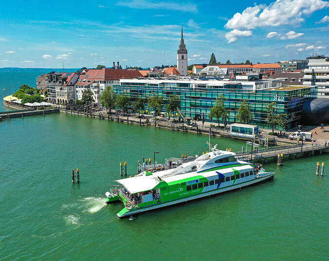 Katamaran Fridolin im Hafen. (Foto: SWSee)